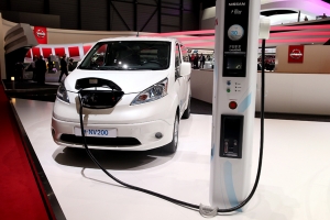 В Минске появятся такси из электромобилей.В аэропорт будут возить за 250 тысяч рублей